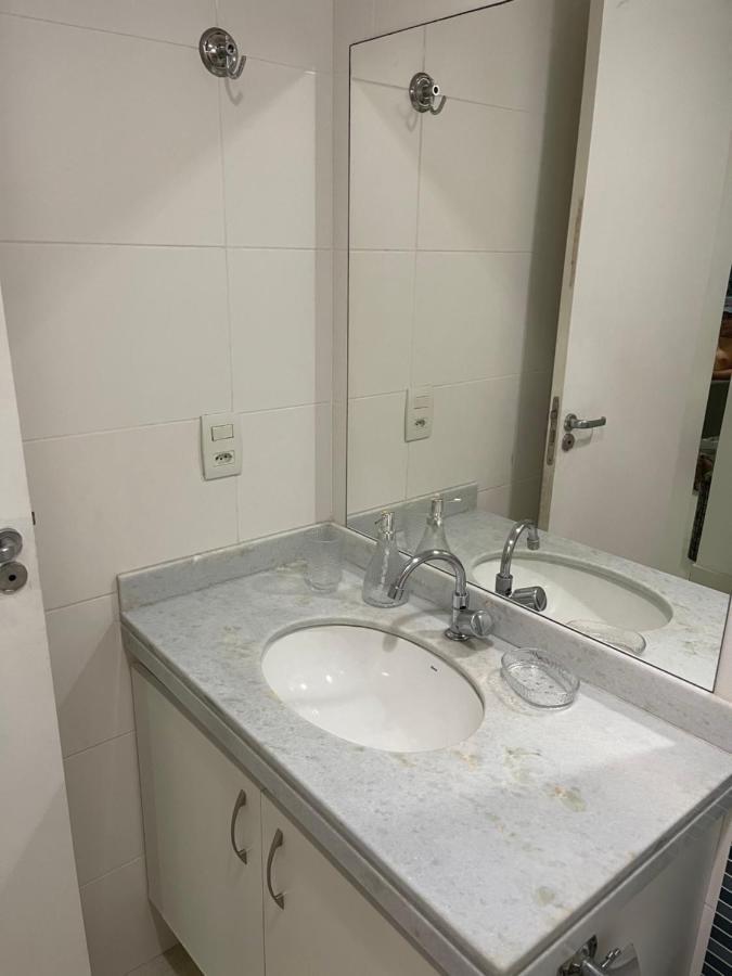 Apartamento Com Varanda E Piscina Cabo Frio Exterior photo